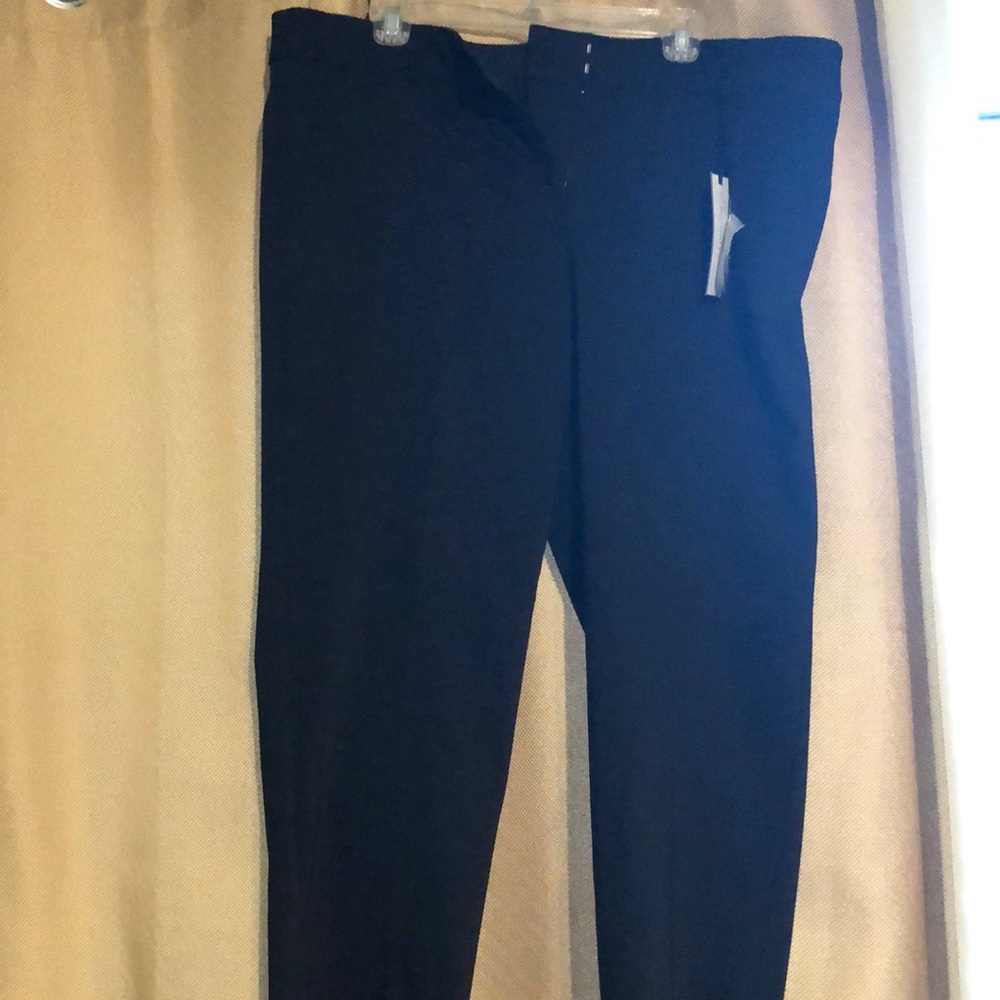 Black pants slacks
